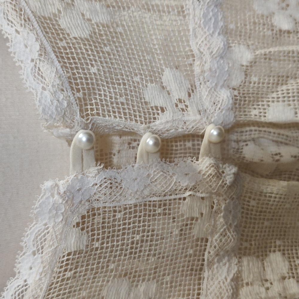 RESERVED FOR Noel Openwork Lace Baby Doll Top Coverup - Picture 3 of 6